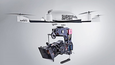 Super-8 är en flygande kamerarigg för större kameror